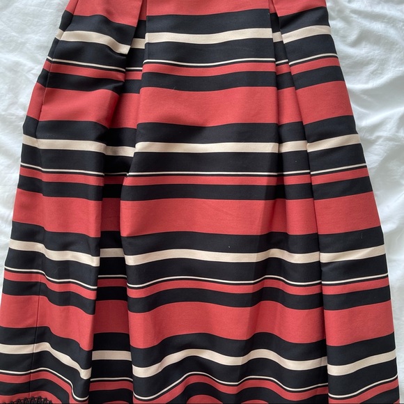 NICHOLAS Evening Dress - Picture 10 of 16